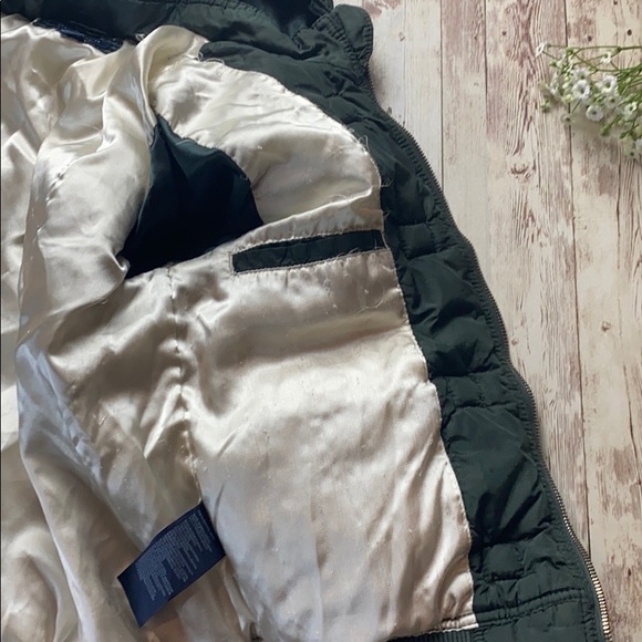Sold Retro Tommy Hilfiger  green puffer coat size S - Picture 11 of 11